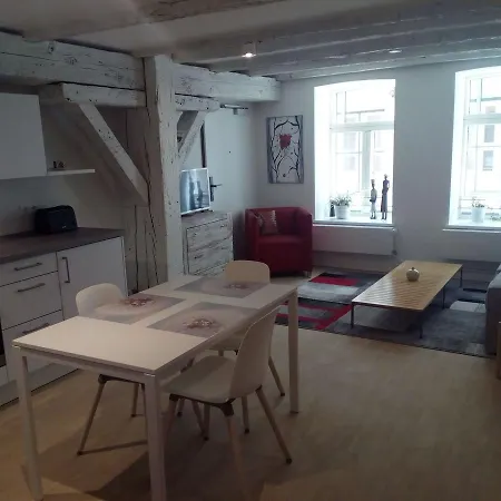 Schones Ambiente In Ferienwohnung Im Historischen Speicher 公寓 吕贝克